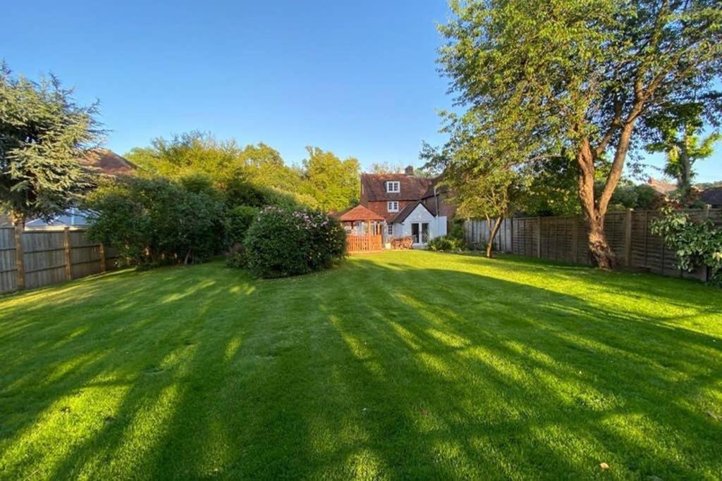 Rose Cottage Rowland's Castle Bagian luar foto